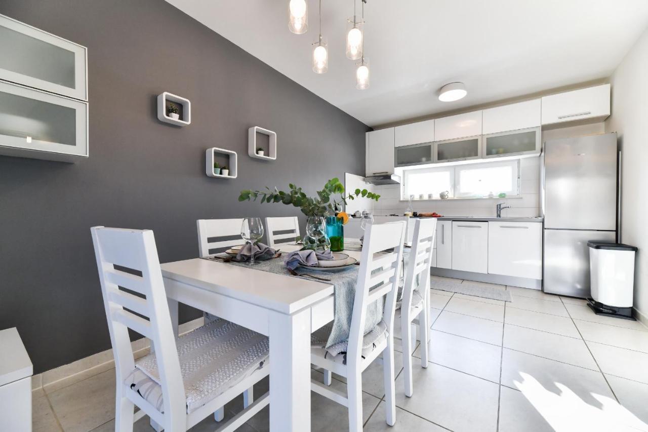 Villa Deluxe Triplex Antea Sukošan Exterior foto